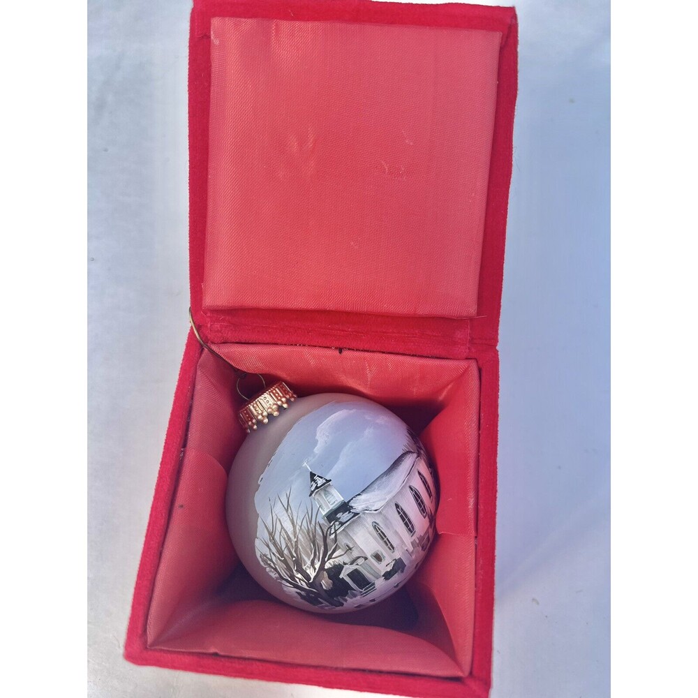 VINTAGE 1999 HAND PAINTED KINSLEY R WYALUSING  JULY 17 1999 ORNAMENT